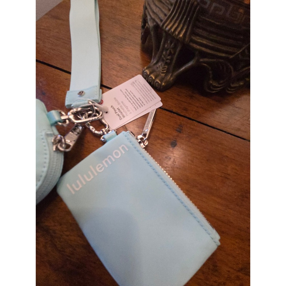 NWT - LULULEMON Dual Pouch Wristlet Ideal Mint White LW9EWDS